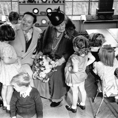 Maria Montessori with Children 09