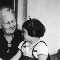 Maria Montessori with Children 23